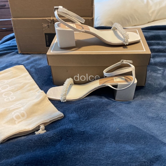 Dolce Vita Pearl Heels - Picture 4 of 4